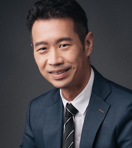 Dr Joshua Loh