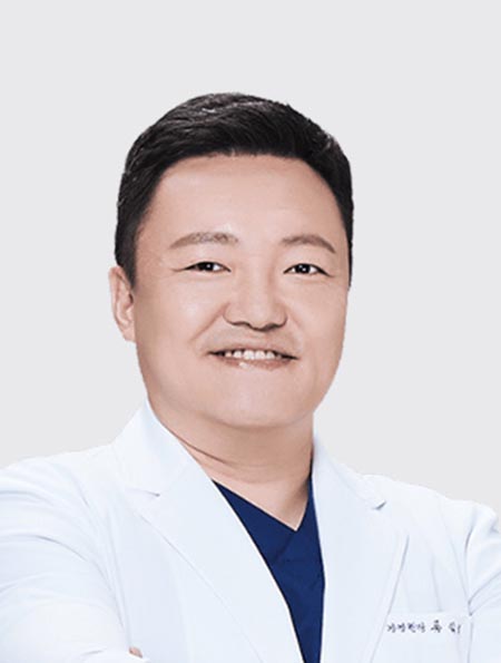 Dr Ik-Hee Ryu, dokter bedah mata di B&VIIT Eye Center, Korea.